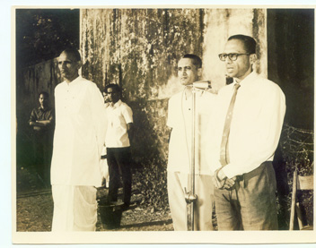 President Shri Devicharan Trivedi on 26 01 1977